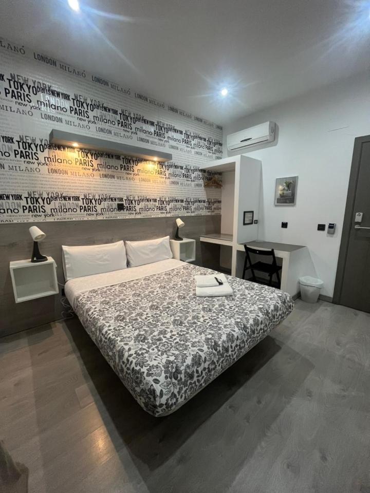 Hostal Abril Madrid Exterior foto