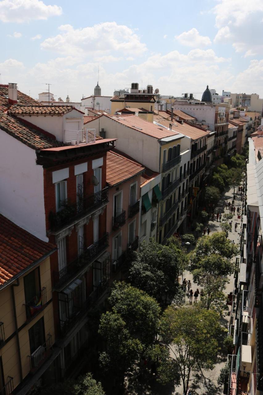 Hostal Abril Madrid Hotel Exterior foto