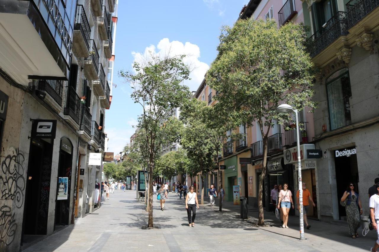 Hostal Abril Madrid Exterior foto
