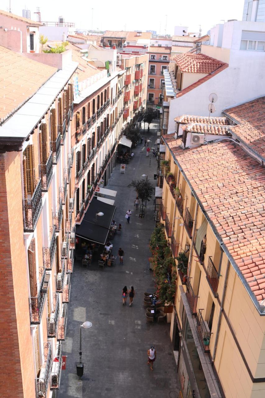 Hostal Abril Madrid Exterior foto
